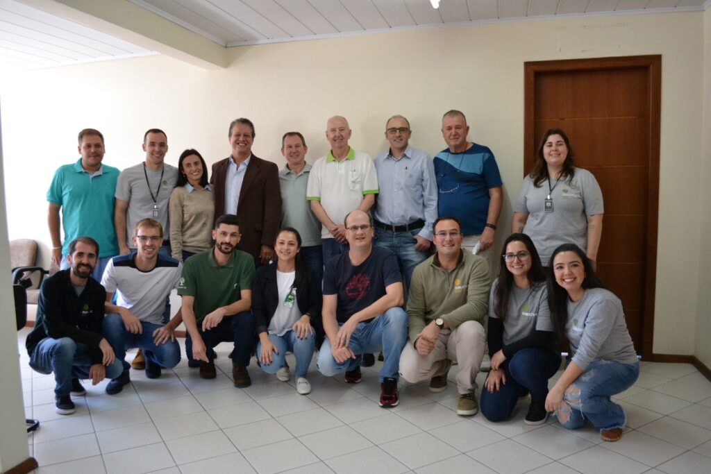 Primeiro grupo de pequenos produtores florestais de Santa Catarina recebe a certificação FSC® apoiados pela Klabin