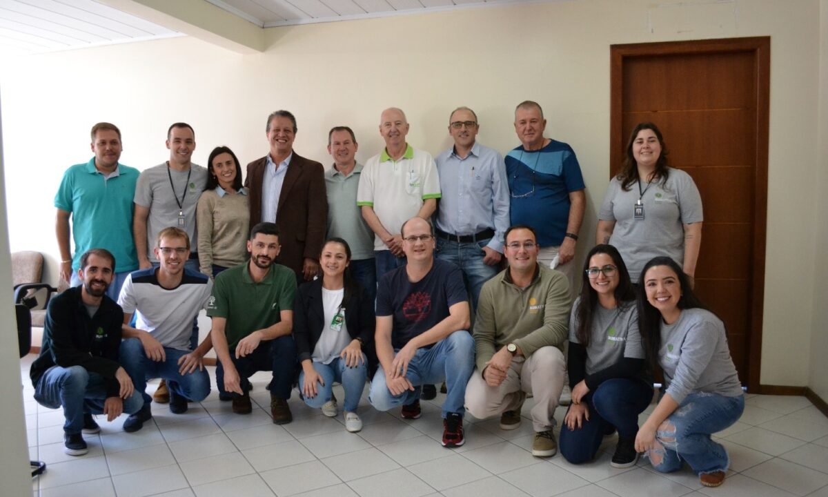 Primeiro grupo de pequenos produtores florestais de Santa Catarina recebe a certificação FSC® apoiados pela Klabin