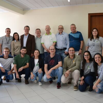Primeiro grupo de pequenos produtores florestais de Santa Catarina recebe a certificação FSC® apoiados pela Klabin